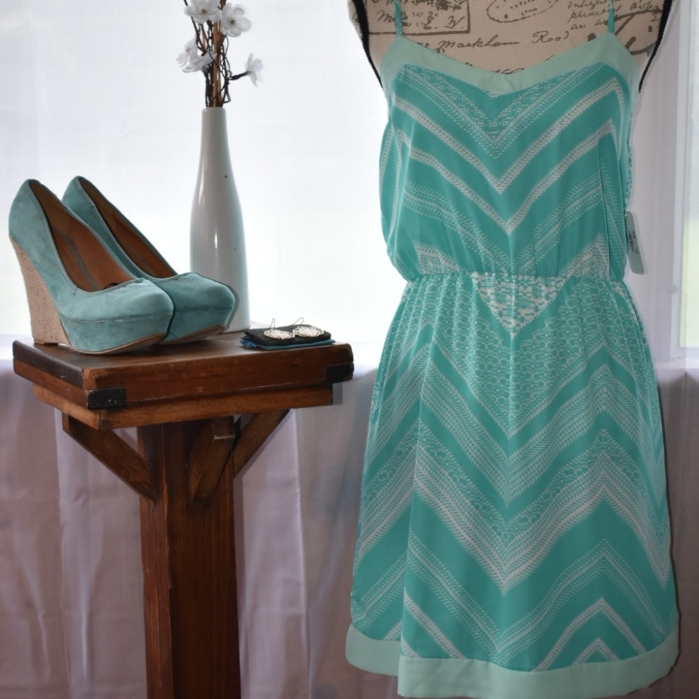Women's dress